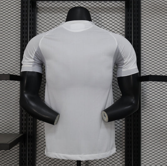 2025/26 Real Madrid Home (Version Player)