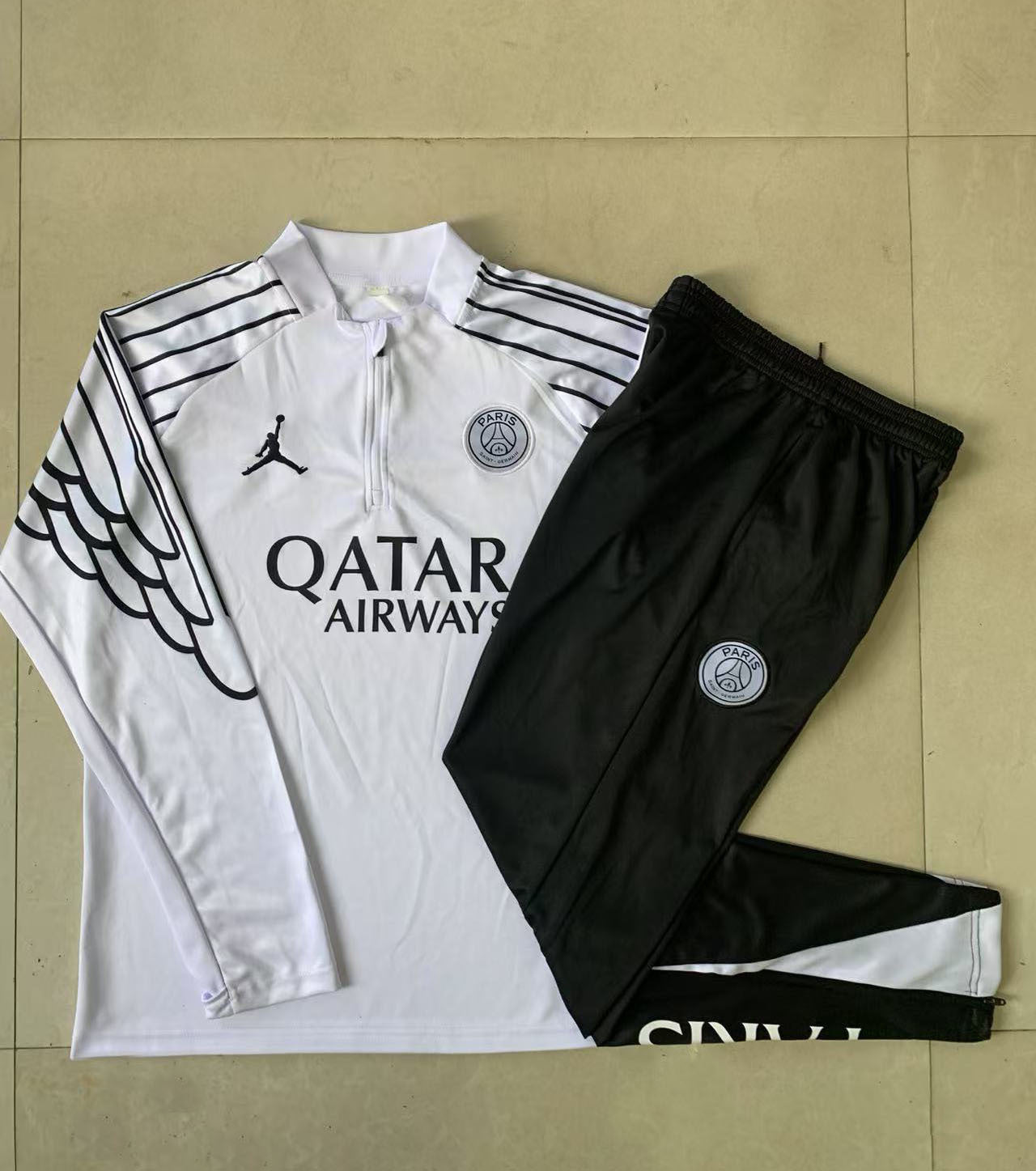 2025/26 Survêtement Paris Saint-Germain