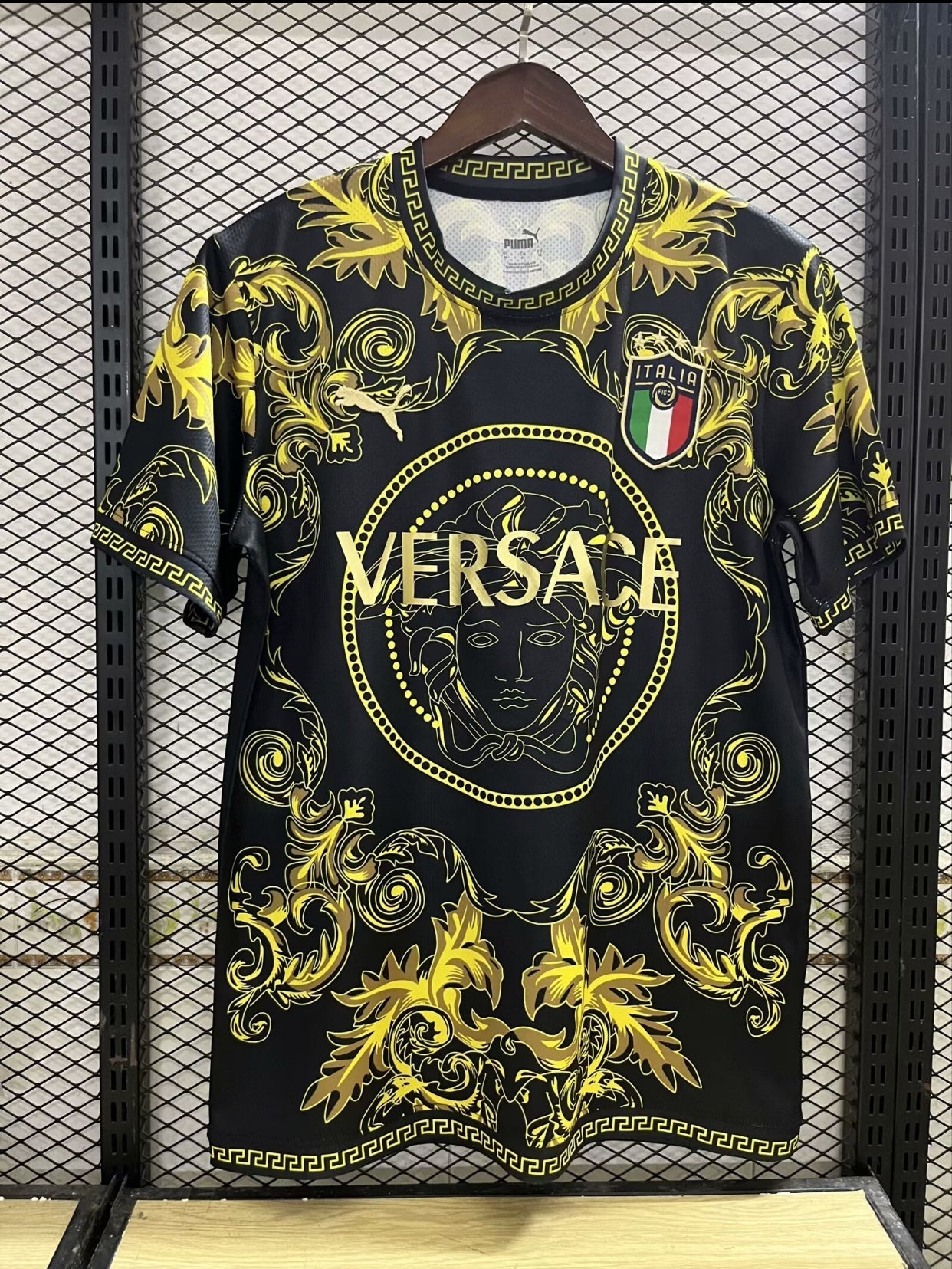 2023 Italie Versace